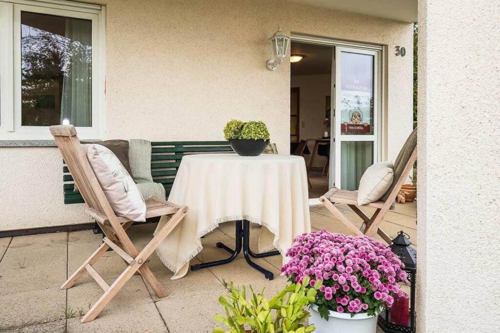 Ferienwohnung Julija Riedheim Hilzingen Екстер'єр фото
